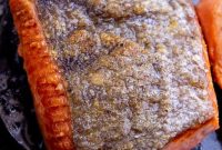 Pan-Seared Salmon in a Cast-Iron Skillet: Crispy Skin, Tender Flesh