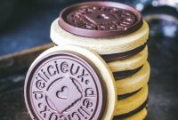 Chocolate-Topped Shortbread Cookies (Petit Écolier Style)