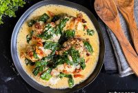 Creamy Tuscan Chicken in the Slow Cooker