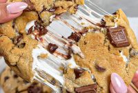 Ultimate S’mores Cookie Recipe: Crispy Edges & Gooey Centers