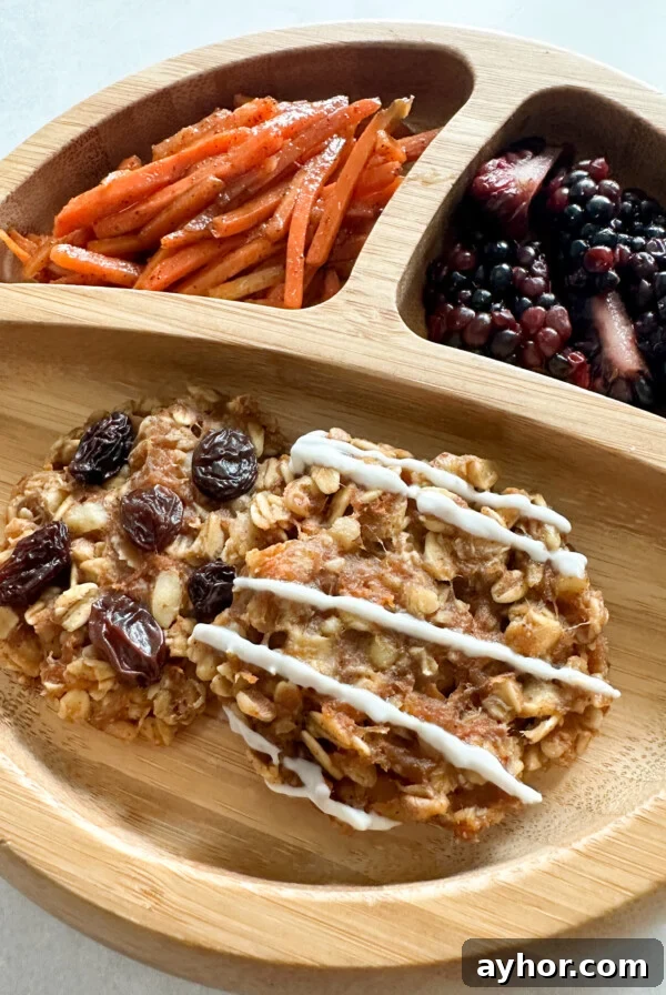Moist Baked Carrot Cake Donuts with Cream Cheese Glaze 10 Carrot cake oatmeal cookies served with sauteed cinnamon carrots and blackberries.