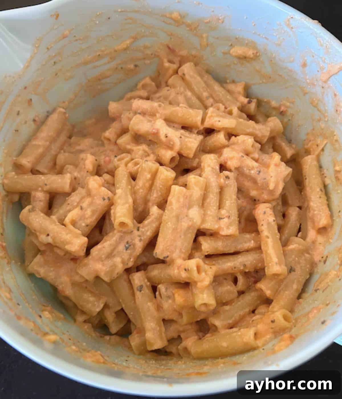 Vegetarian Baked Ziti with Cheesy Tomato Sauce 7 Ziti tossed in cheesy filling.