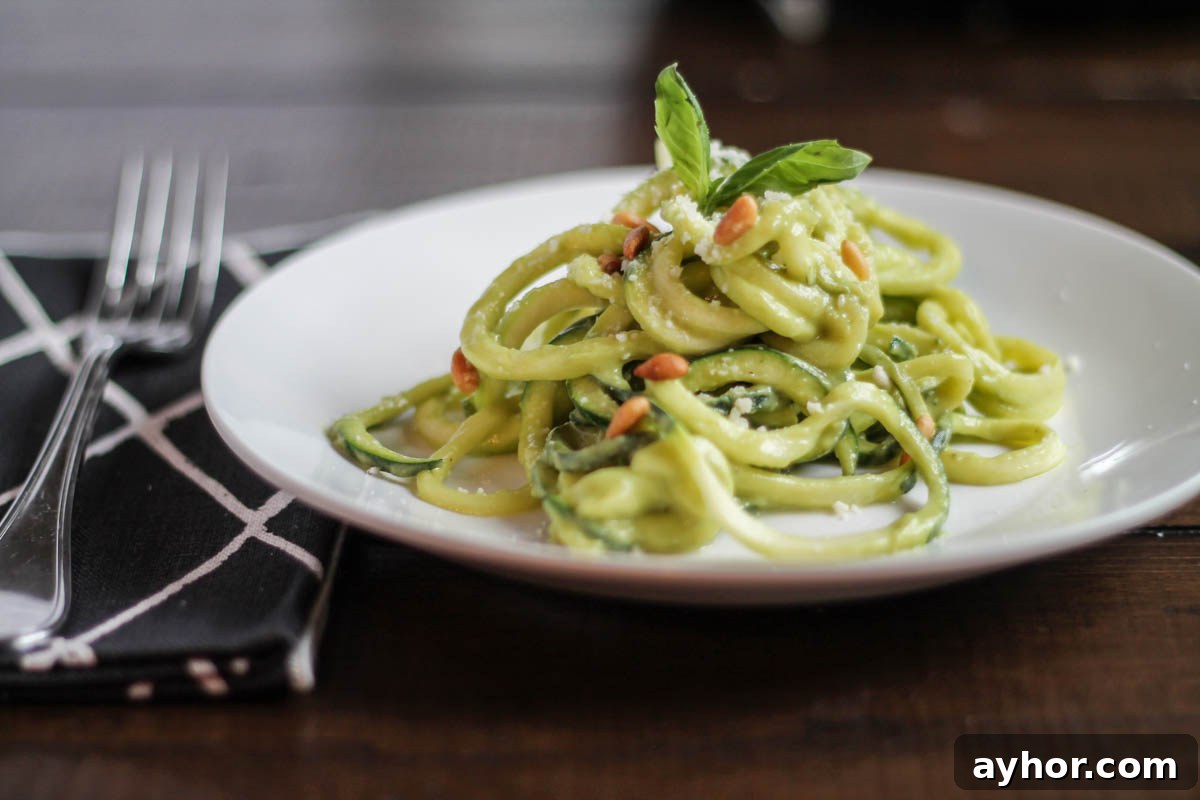 Creamy Avocado Zoodles Recipe with Garlic & Lemon 7 img 13161 6