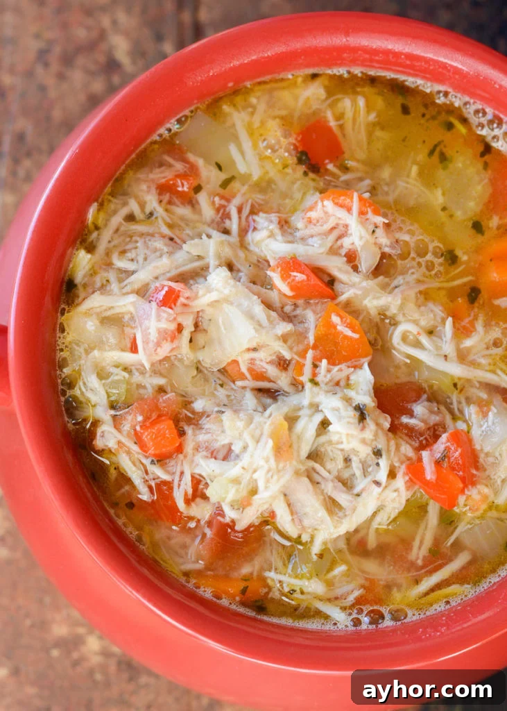 Creamy Low-Carb Keto Chicken Soup Recipe 2 This Easy Keto Chicken Soup is packed with shredded chicken, and tons of vegetables swimming in a flavorful broth! At about 8 net carbs this is the ultimate low carb comfort food!