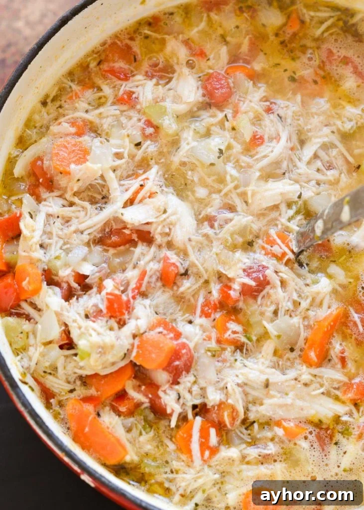 Creamy Low-Carb Keto Chicken Soup Recipe 3 This Easy Keto Chicken Soup is packed with shredded chicken, and tons of vegetables swimming in a flavorful broth! At about 8 net carbs this is the ultimate low carb comfort food!