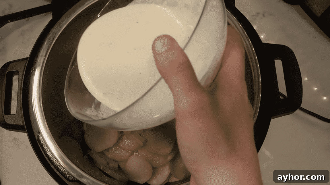Creamy Instant Pot Scalloped Potatoes Recipe 11 img 24689 16