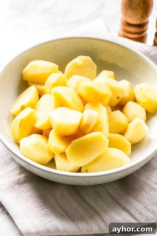Pressure Cooker Potatoes: Quick Method for Tender, Fluffy Results 4 Perfectly boiled potatoes made with a pressure cooker, e.g. Instant Pot or Crock-Pot Express.