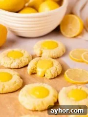 crinkle cookies with lemon curd filling and one bitten cookie
