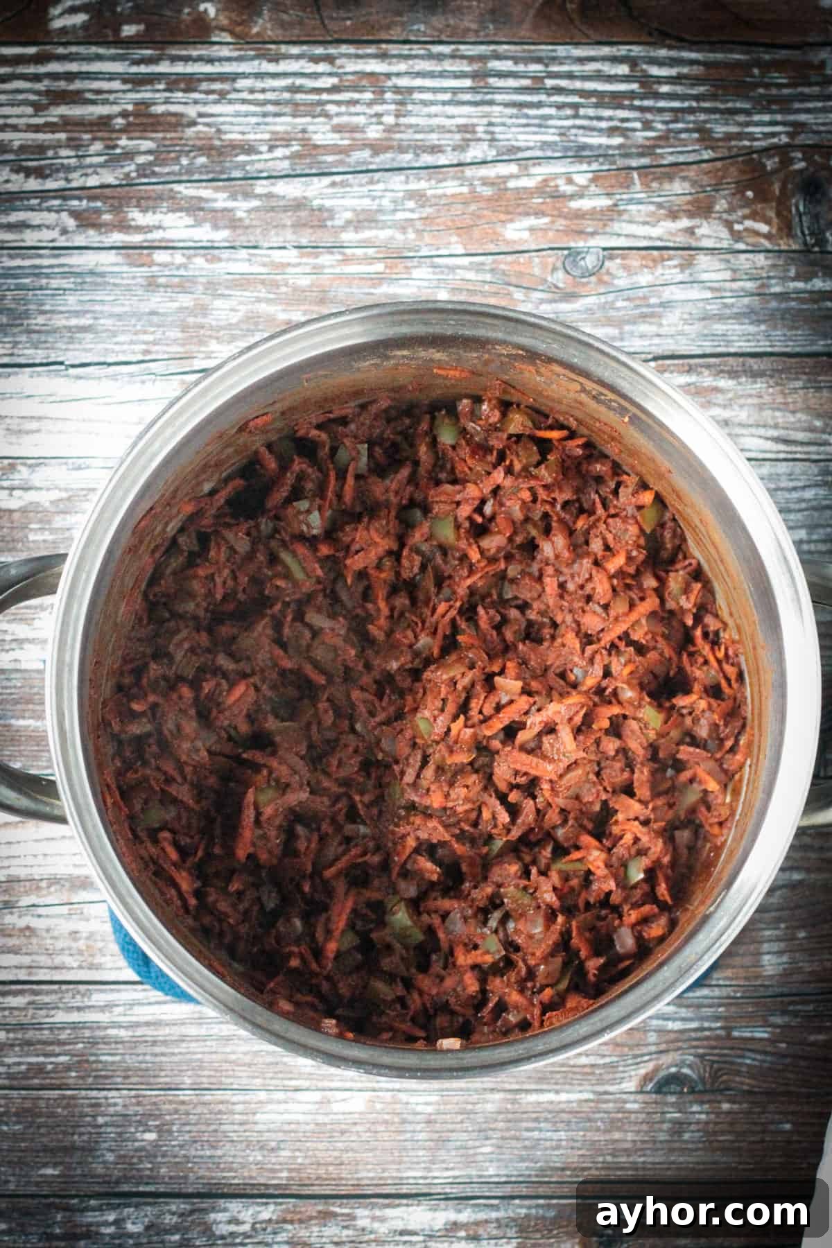Shredded carrots mixed in.
