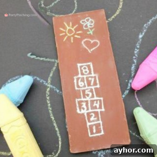 sidewalk chalk candy bar, cute easy food craft for kids for the summer, easy fun Hershey bar candy treat sidewalk chalk confectioners sugar