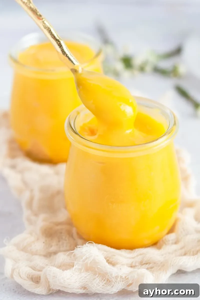 Homemade Lemon Curd Recipe for Creamy Tangy Spread 4 Homemade lemon curd is worth 15 minutes! With a brighter lemon flavor than the store bought kind, this lemon curd recipe is easy, freezes well, and most importantly - tastes fabulous.