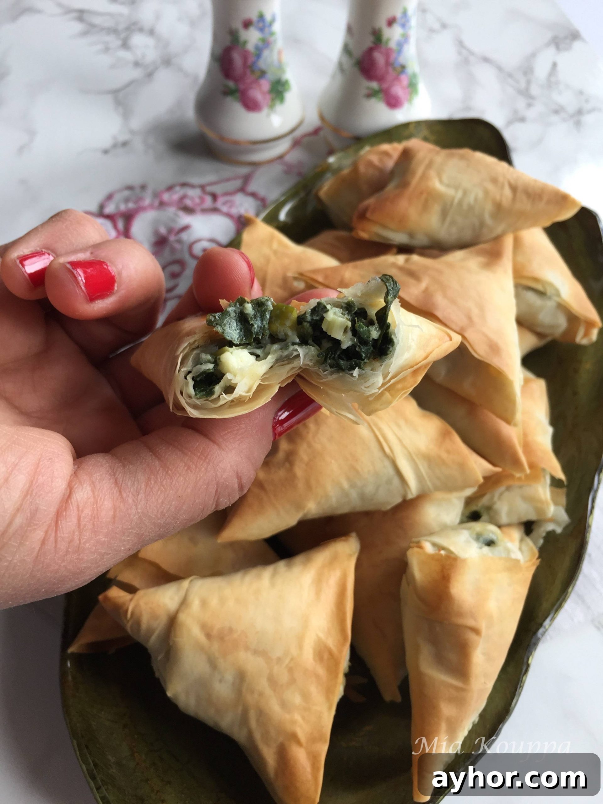 Crisp Spanakopita Made with Store Bought Phyllo 14 Spanakopita with store bought phyllo (Σπανακόπιτα με αγοραστό φύλλο)