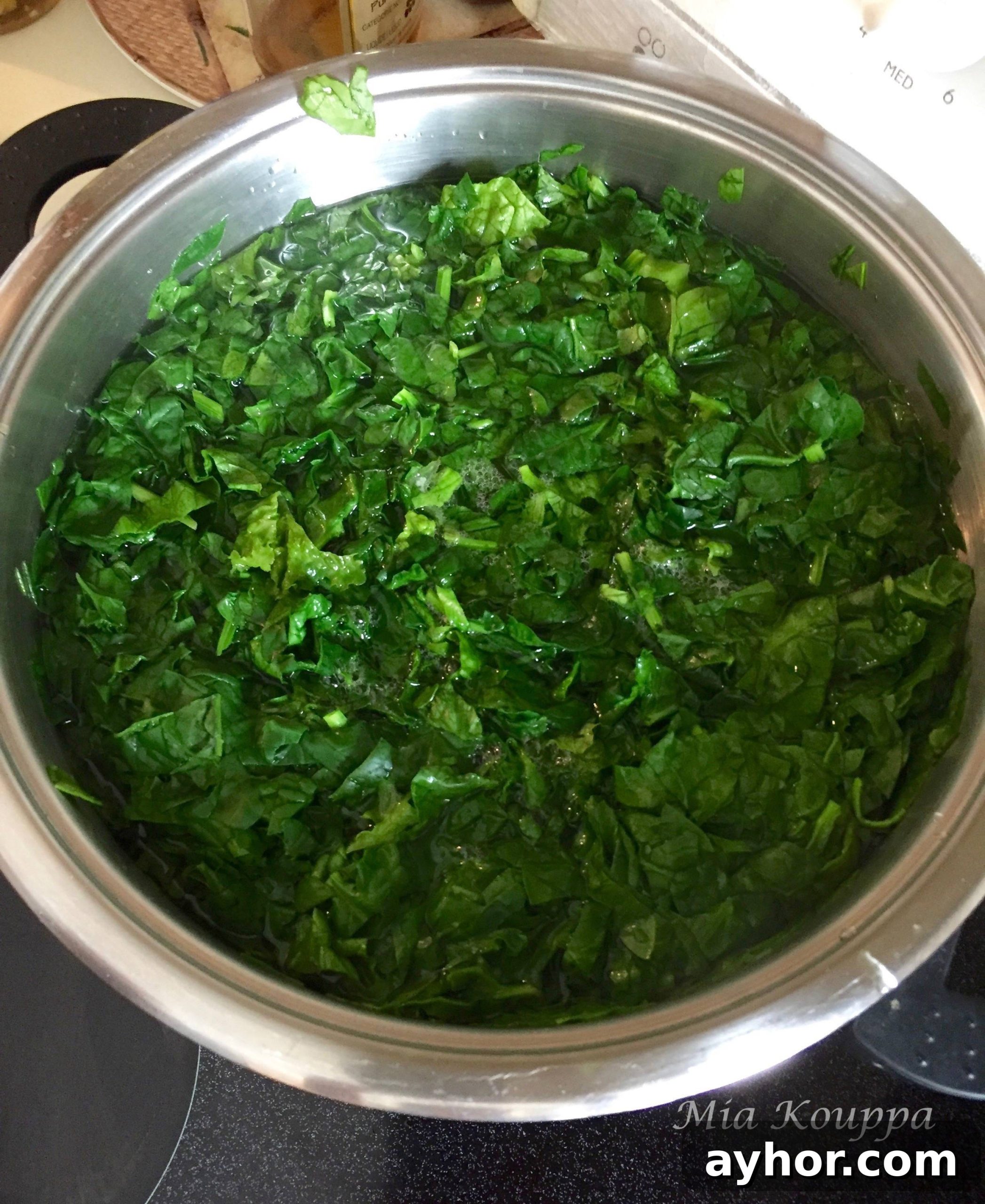 Crisp Spanakopita Made with Store Bought Phyllo 7 Spinach for Spanakopita with store bought phyllo (Σπανακόπιτα με αγοραστό φύλλο)
